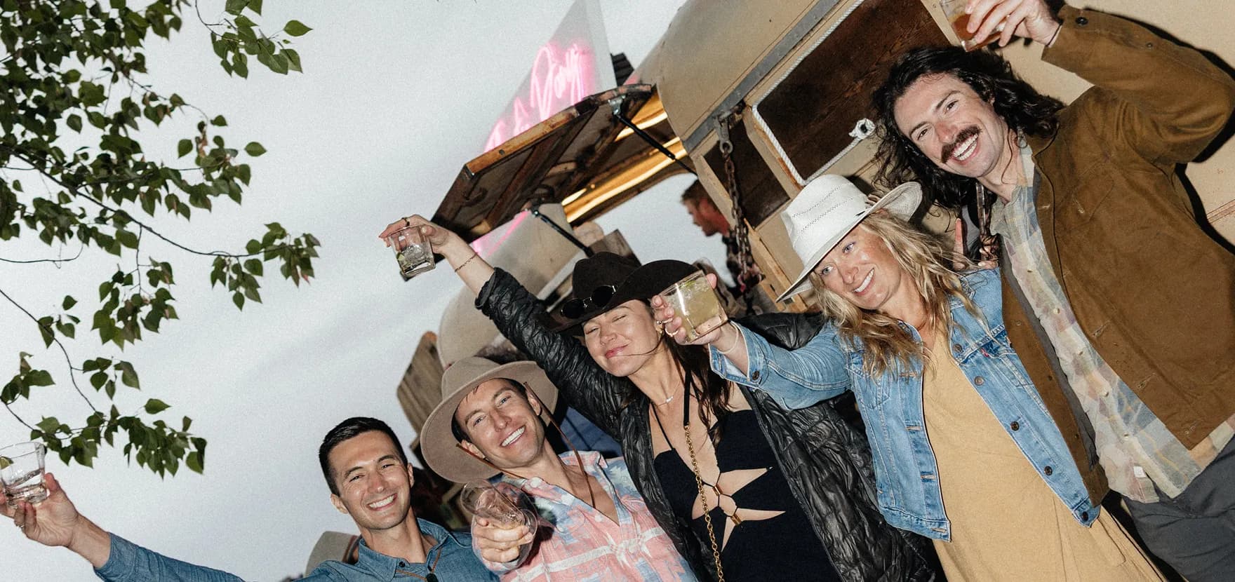 Thirsty Pony Hangout